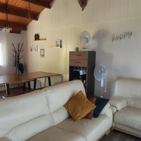 Διαμέρισμα Into The Woods *